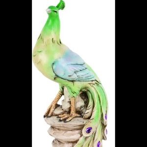 NWT peacock figurine p4624 15 1/2”